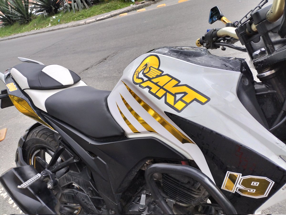 AlexTheRacing's tweet image. Personalización Completa En Dorado Termoformable🔥
Materiales Importados🇱🇷🇱🇷
Logos y Decoraciones En Plotter de Corte 
Diseño de Rines Dorados
Cúpula en Fibra Carbono Letra china 
Todo a Excelente Precio🤑
Cubrimos Rayones, Golpes Etc.
324 6819926 #theracingstation #AKT #CR5