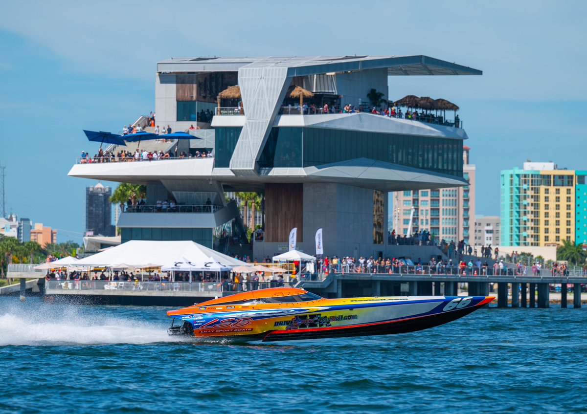 VisitSPC's tweet photo. Attention, race fans! The 3rd annual @P1Offshore St. Pete Grand Prix is returning to St. Pete's beautiful waterfront this Labor Day weekend and you don't want to miss it! π€π #StPete #Florida #P1Offshore
More info: https://t.co/7yIx7oJajh https://t.co/xkMpPOtu2E