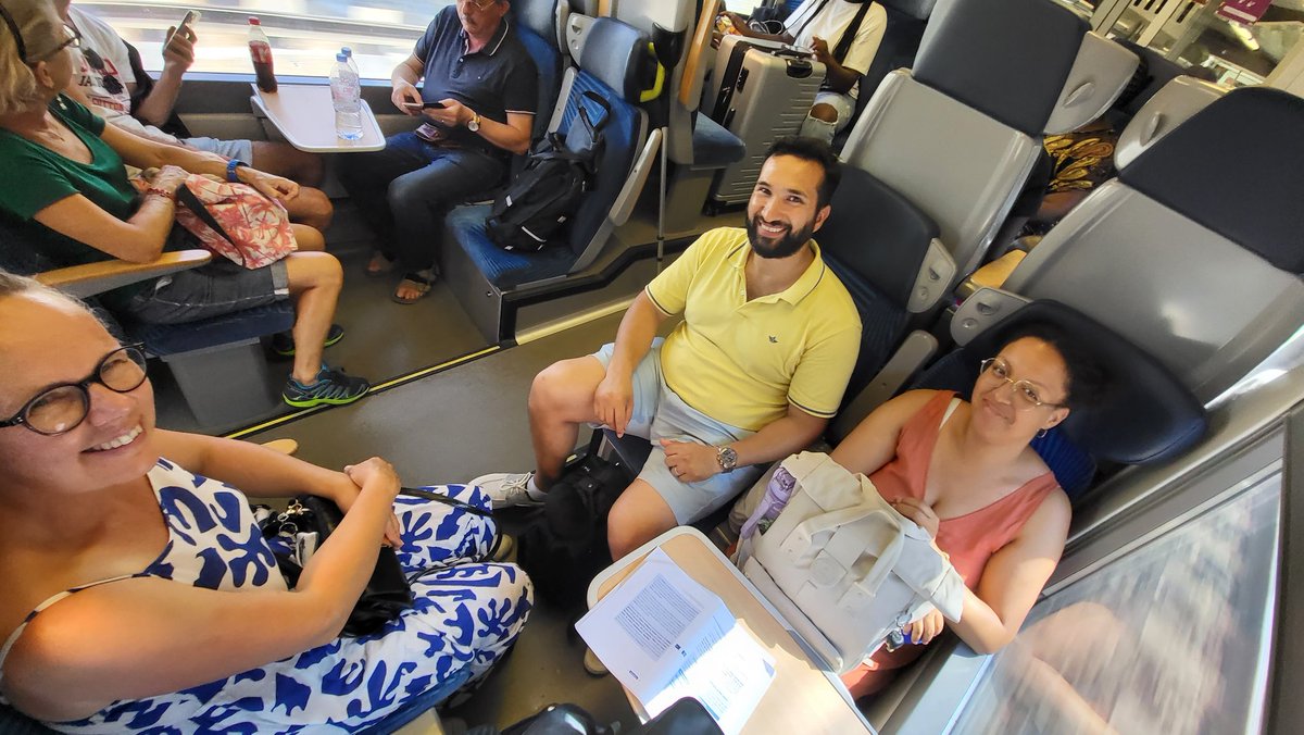 TdeVul's tweet photo. Team #EvidenceB is coming !! @batier @AdaptivM @AdaptivL @T_EvidenceB @ludoviaORG #Ludovia23 #Ludovia https://t.co/73eOIZg1Ip
