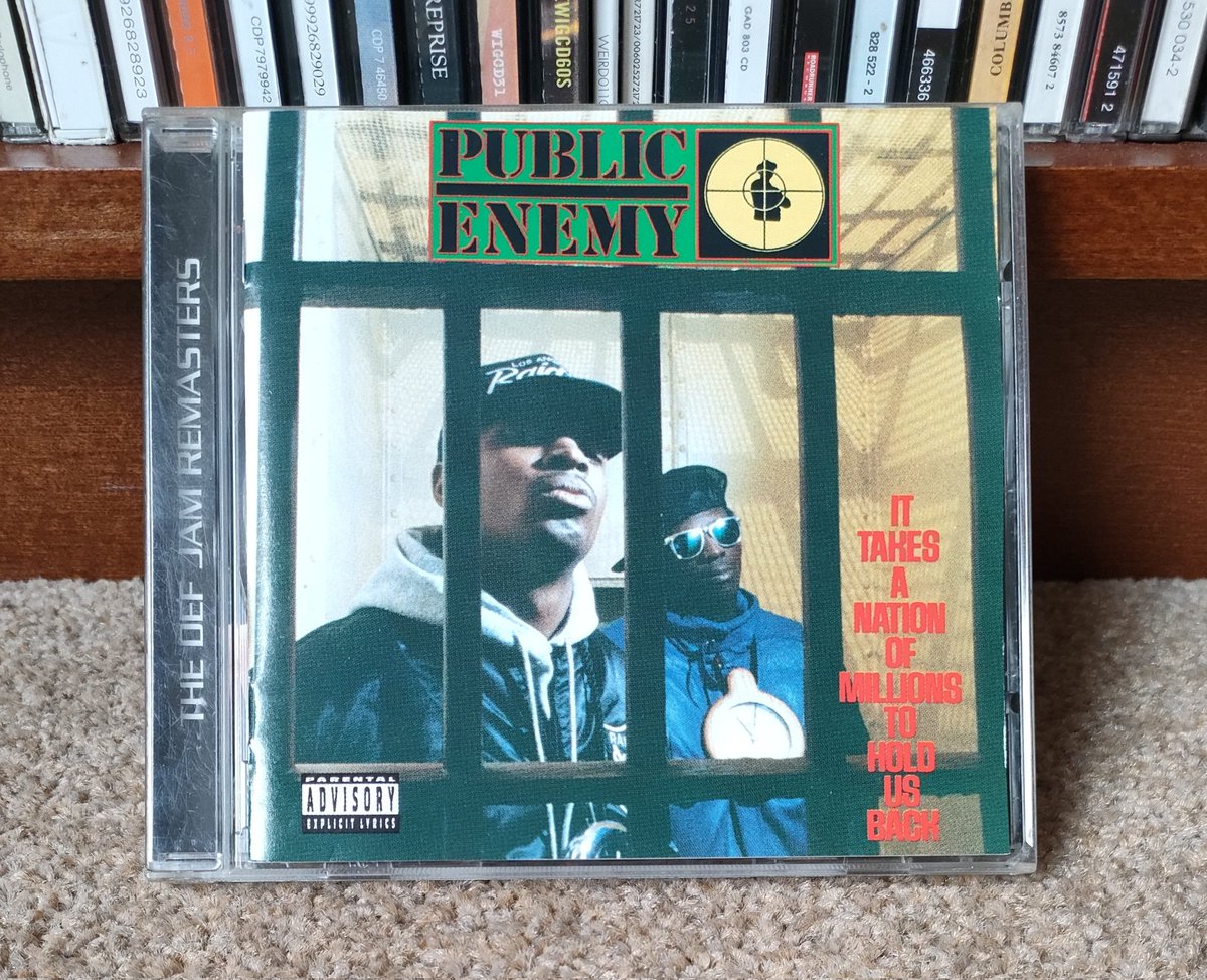 #5albumsSF3
#NowPlaying 

Public Enemy - It Takes A Nation of Millions to Hold Us Back 🔥🔥🔥