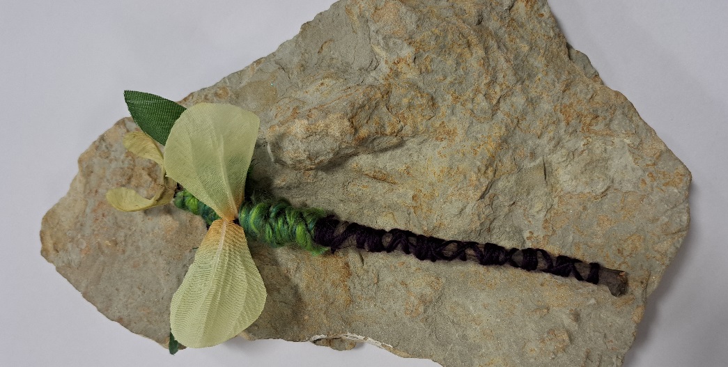 Tomorrows family craft session is all about eco crafts and what's at the bottom of the garden.   Book your place via TicketSource - Both adult and child can have a go.  Session is 10.30am - 12noon.
ticketsource.co.uk/dudley-museum-…