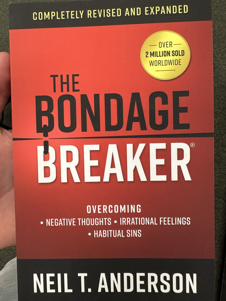 Kraken_ship's tweet photo. I highly recommend this book to anyone struggling with their past. Don’t let your past hurt others, begin to break the chains! https://t.co/OkZV9pgJNX