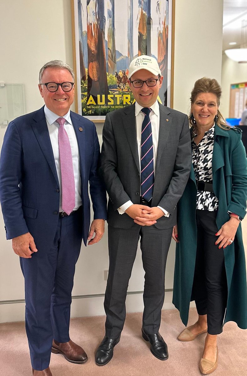 SenRaffCiccone's tweet photo. Today is National Forestry Day when we recognise the forestry industry’s contribution to our economy and the 180,000 direct and indirect jobs it supports.
 
I’ll always support our sustainable forestry industry. It was great to run into @fitzhunter and Natasa Sikman @AFPAonline. https://t.co/y85LMMtD8n