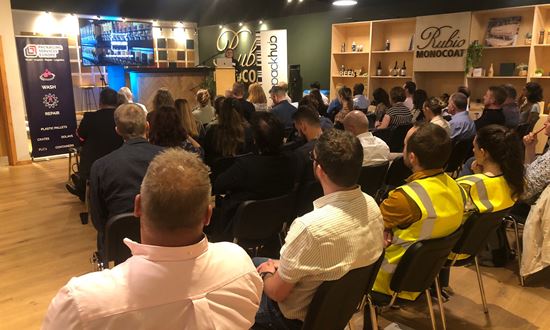 . @Tesco , @Recoup_UK & @WRAP_UK discuss refillable & reusable packaging at @ThePackHub event packagingnews.co.uk/news/waste-man…