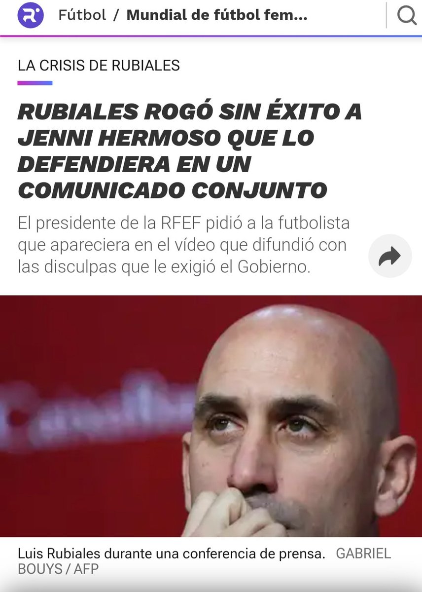 BenderOfuscado's tweet photo. A ver, que yo lo entienda.

Rubiales pide a Jenni Hermoso que salga en su defensa, ella no lo hace y la Federación filtra unas declaraciones que, supongo, no existen. Es decir, que se inventan.

Esto es cada vez más turbio. https://t.co/nfSTlzk8Oq