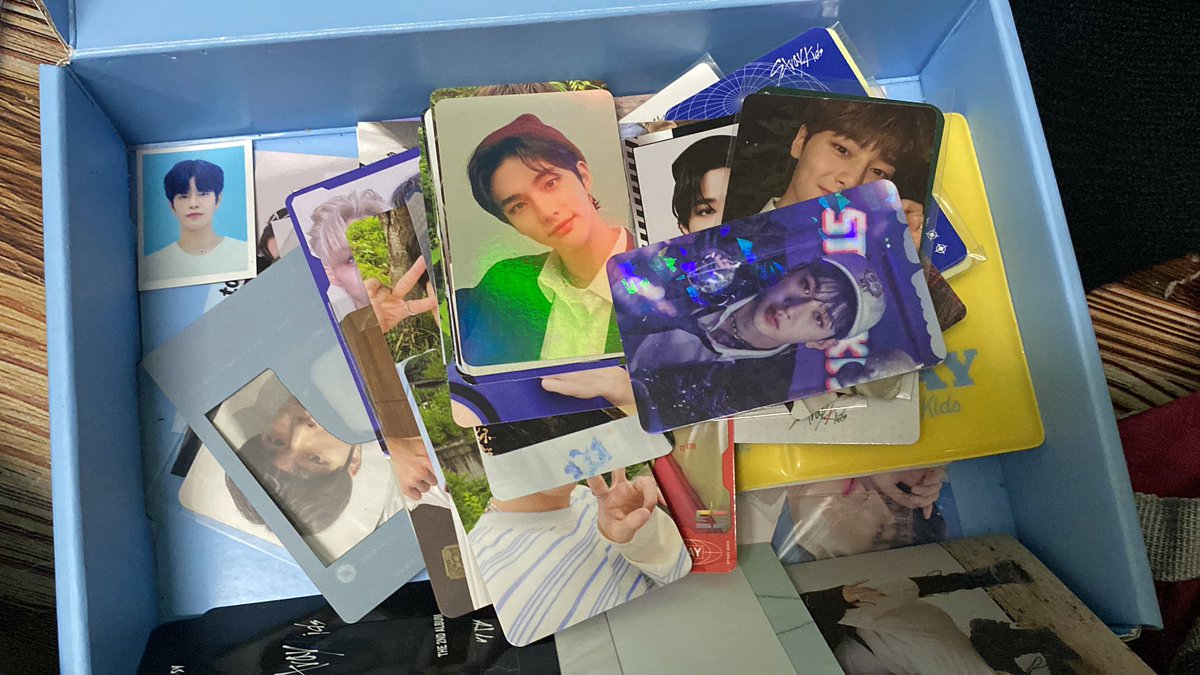 Matryoshkattire's tweet photo. I’m selling all my pc 🥹 hmu if you have any pc that caught your eyes! Help me rt too ❤️

reason to sell: i want to clear my items. 

#pasarseventeen #pasarskz #pasarstraykids https://t.co/ztdUOWhSCP