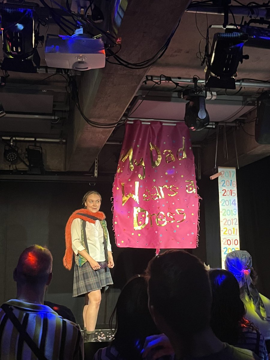 Just saw #mydadwearsadress at Underbelly Cowgate - highly reccomend if you’re at the fringe this week!! ⭐️⭐️⭐️⭐️⭐️