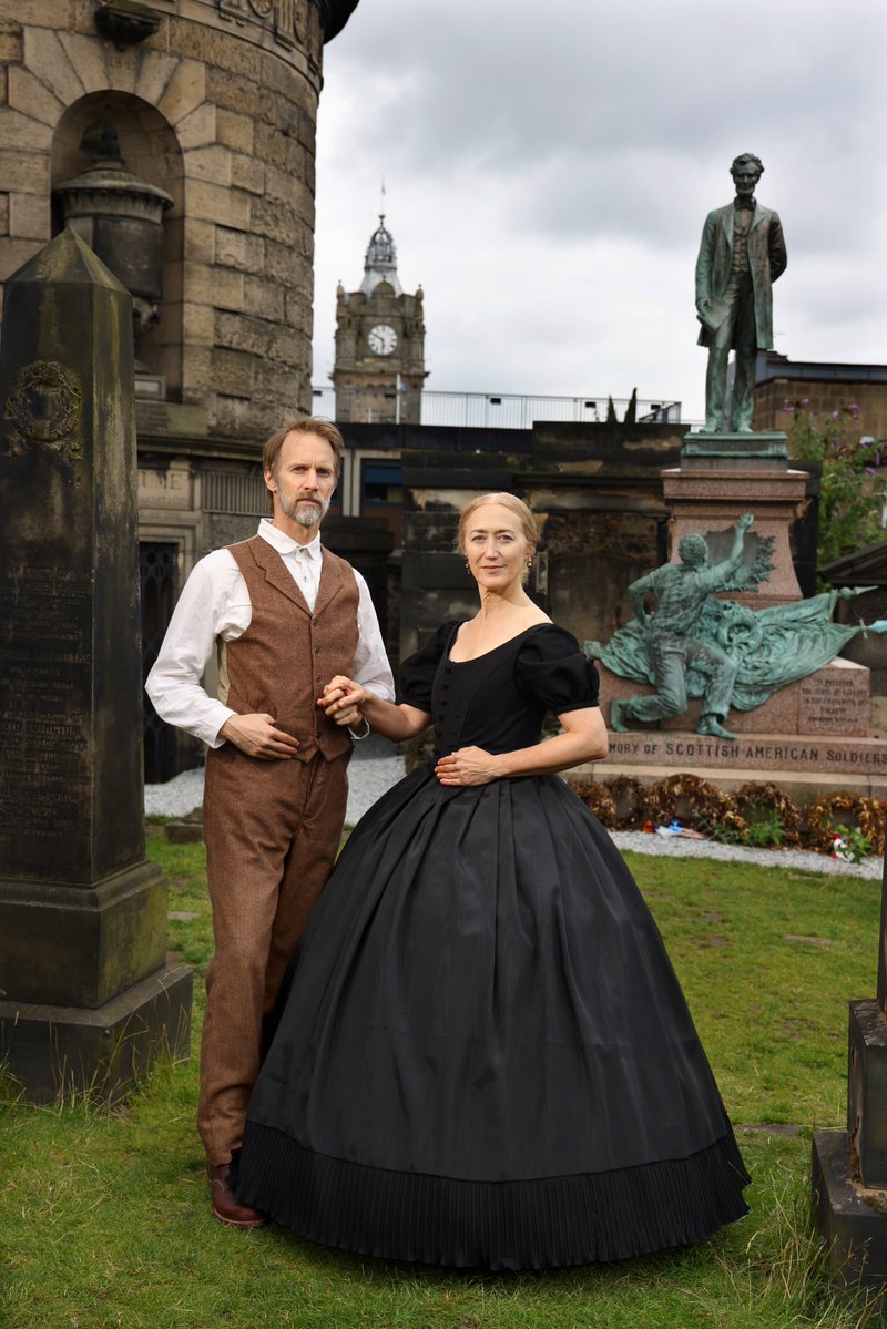 JRansomPhillips's tweet photo. Christopher Kelly plays celebrity photographer Mathew Brady .

Apart form #MrsPresident, Christopher is an American actor known for his performances in Tony-Award winning theatres across the US, including roles in Pericles, An Inspector Calls, and Amadeus.

#edfringe2023 https://t.co/MlJ71K9U1y