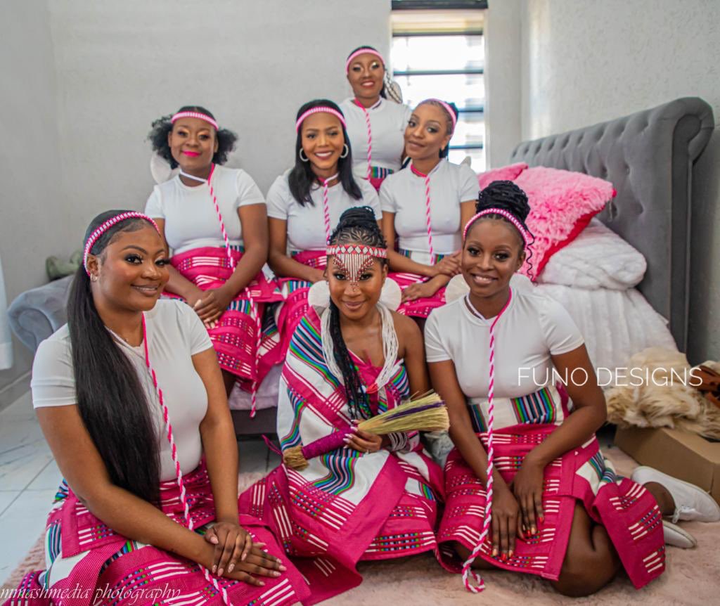 OurlivesMarket's tweet image. Ladies, you don't have to be Venda to wear these at your wedding, beautiful traditional Venda attire by @FunoDesigns 🌸