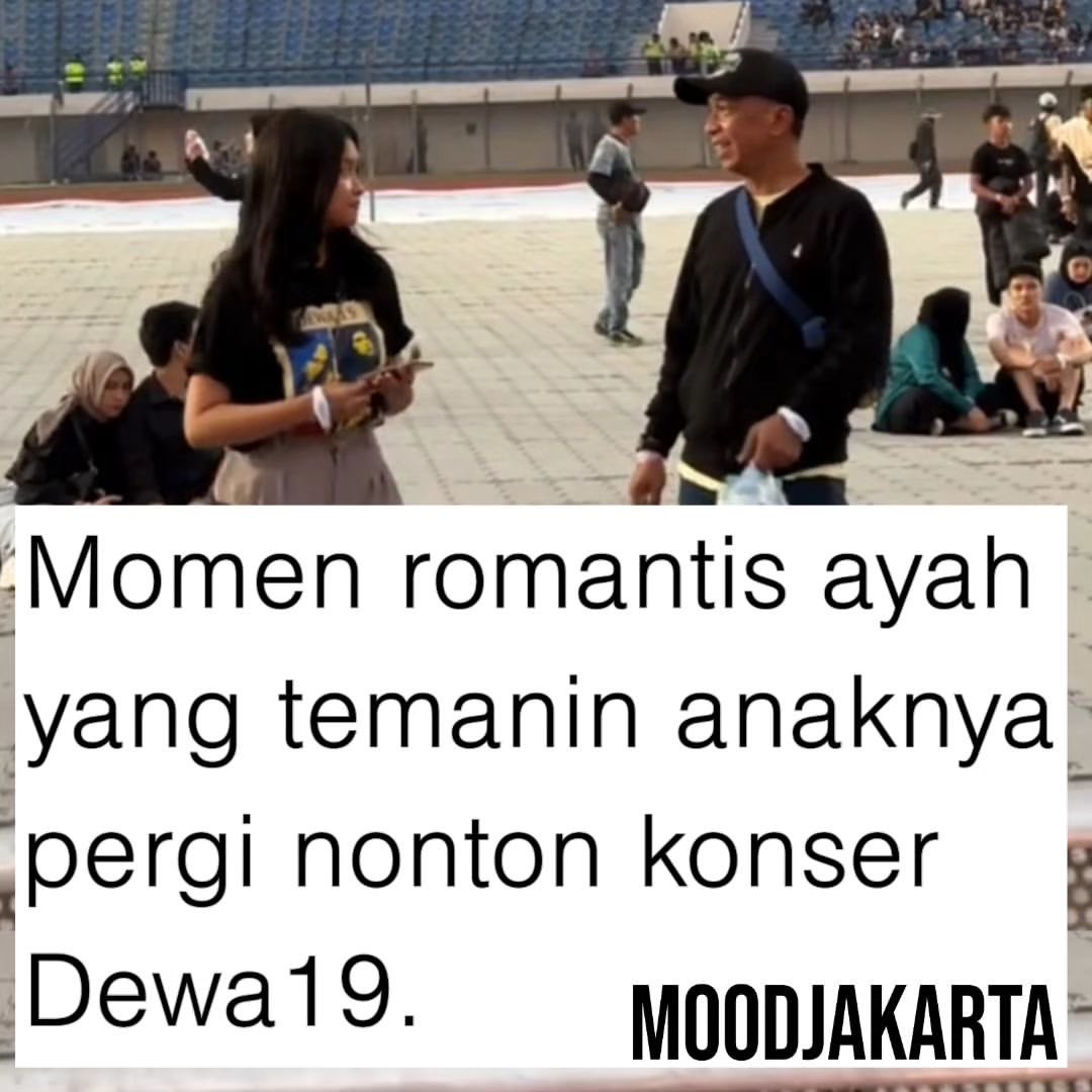 Ketika seorang ayah dan anaknya nonton bareng konser. Terlihat lucu dan romantis. Sederhana tapi tak semua orang bisa begini 

[📸Tiktok/dewagariskeras]