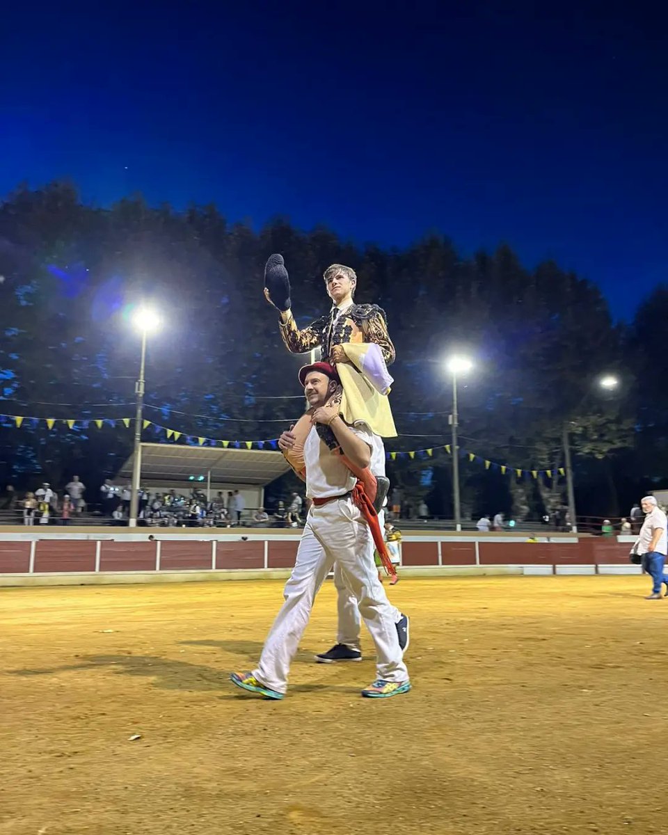 📍A hombros Aaron Palacio (@aaronpaalacio) en Maounburgue y toreo al ralentí en Villafranca.

📍Noche de crecimiento y entrega de Fran Fernando (<a href="/franfernando_/">Fran Fernando</a> ) en Perales de Tajuña.

 📍Toreo clásico y profundo de Roberto Martin (<a href="/robertomaartin/">ByRomaca</a> ) y en Olivares de Júcar.