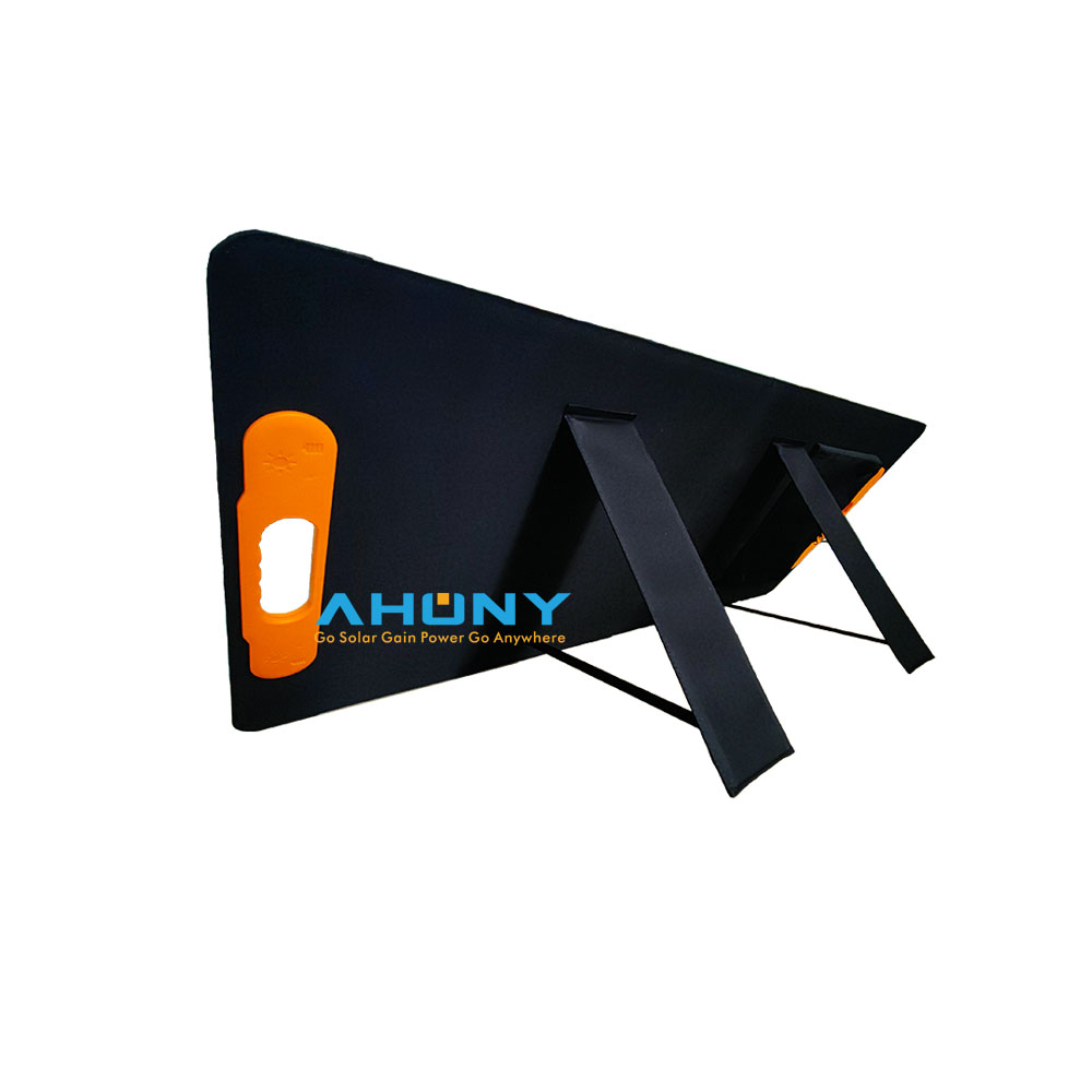 AhonyPower's tweet photo. 120w foldable solar kit.Customize power 400w+.
ask for more details or send to sales@ahonypower.com.
#Solarenergie #camping #motorhome #outdoor https://t.co/Fsz5dJ6ZiS