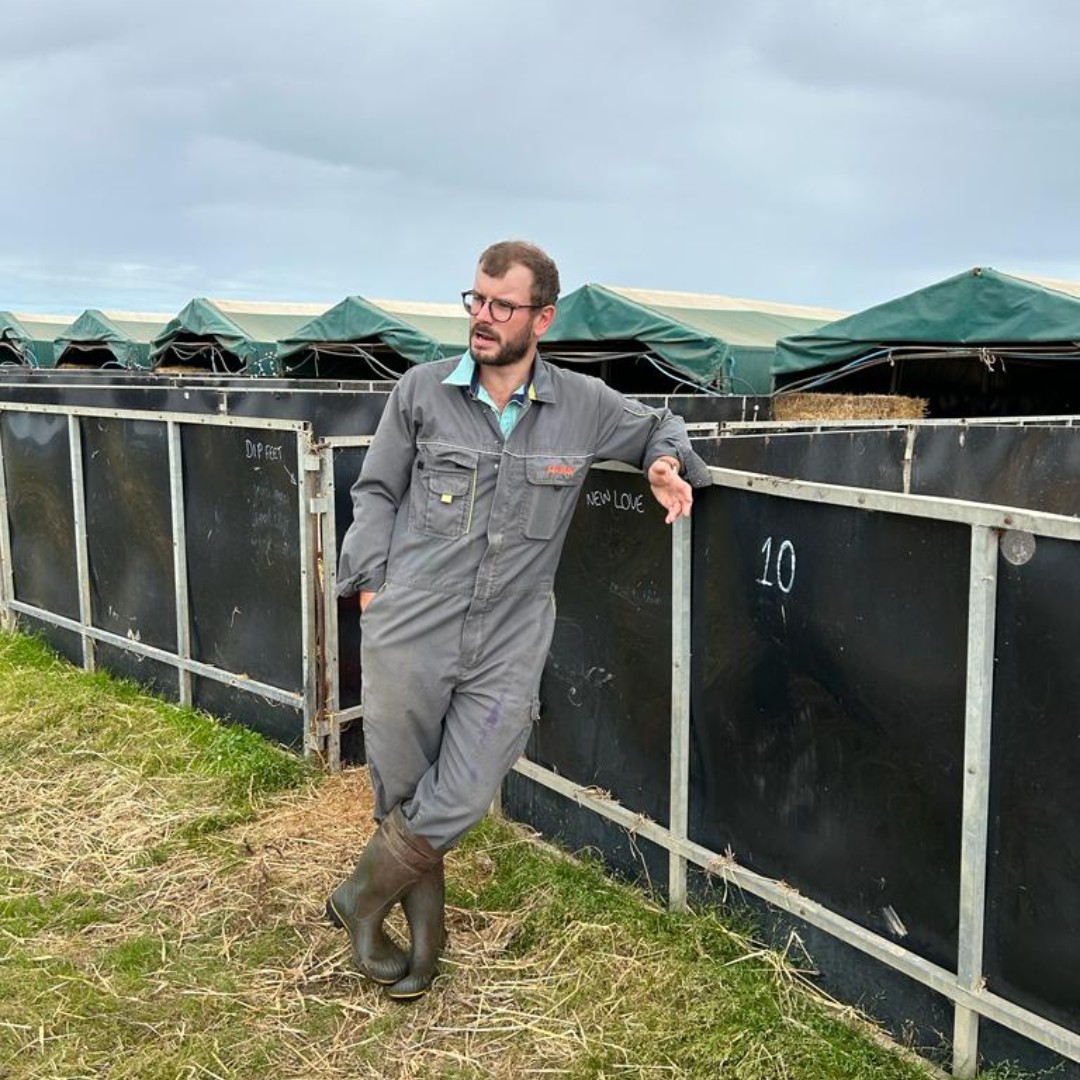 AgrovistaUK's tweet photo. Fascinating day witnessing the @FarmersWeekly Awards judging process recently at Pig Farmer of the year nominee - William de Feyter of Green Farm Livestock, East Ruston, Norfolk.
#ForOurGrowers #FarmersWeeklyAwards
@JodieChampion @judithtooth https://t.co/5UsJnE1fDZ