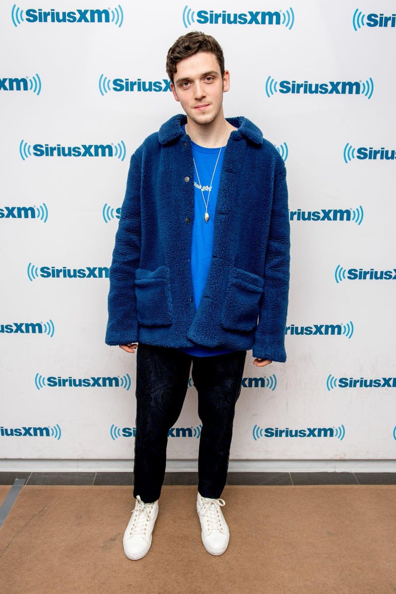 LuvrboiSongs's tweet image. Freshman visit to @SIRIUSXM studios! Talkin' bout music, talkin' bout lyrics, talkin' bout me. Can't believe the album is out in two days. ☺️ #IfThingsStayedTheSame #PromoTour 🗣️