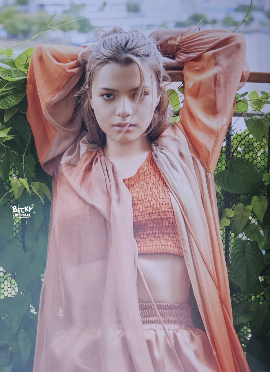 beccccckyyyy's tweet photo. Mother! 🧡 

#beckysangels https://t.co/liweLwIasy