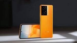 ashishnayakone's tweet photo. #iQOOZ8 Expected Specifications🧐

6.64-inch FHD+ LCD Display, MediaTek DM 8200, 64MP or 2MP Camera, 16MP Selfie Camera, 5000mAh Battery, 120W Fast Charging⚡
#update #smarttech #mobitech #iqoo https://t.co/Z72UJkWWn4