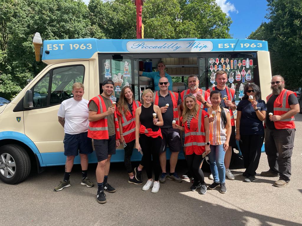 #throwback to last week when supporters @piccadillywhipc visited Little Havens, generously offering our Care Team, families, and volunteers from Howden Insurance Broking Group yummy ice creams – they went down a treat! The generosity of our supporters never ceases to amaze us🍦