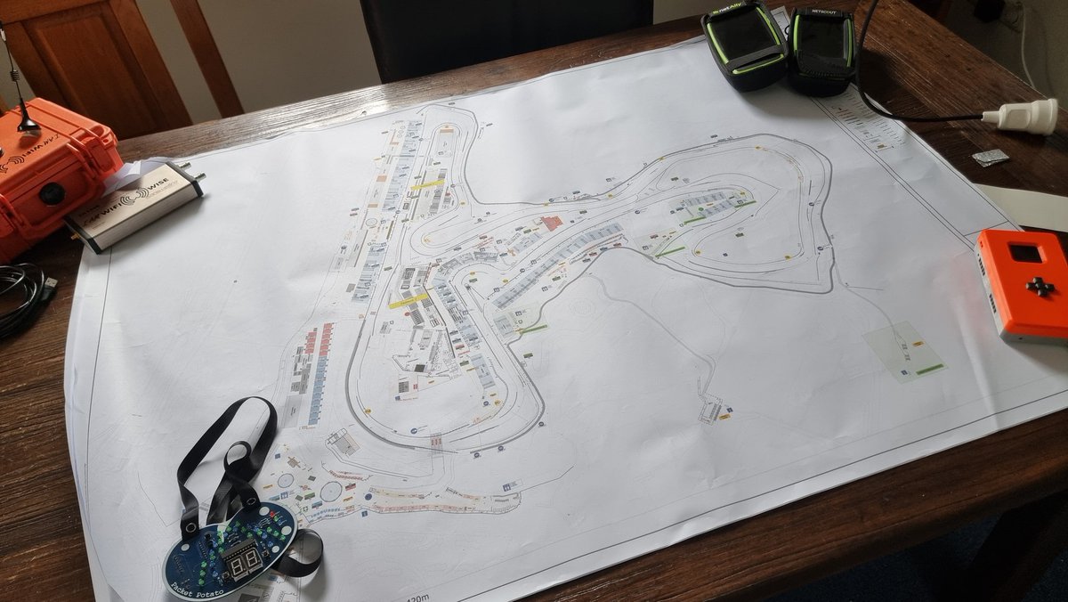 raymondhendrix's tweet photo. Another year, another #F1. And what a year is has been!
Again bringing tools to prove it's not the Wi-Fi. Did my design in @HaminaWireless this year though... hope I don't get into trouble this time. @Potato_Fi can I use the #packetpotatoe? https://t.co/IK57QqgYFG