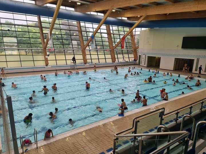 LifestylesGym's tweet photo. There is now just under 10 days left of this incredible offer, We have had over 20,000 children already swim with us this summer, Add #FreeSwimming to your calendar of activities this week 😊
More ➡️ https://t.co/ah7N0iWj9z https://t.co/ElbeSMkEQG