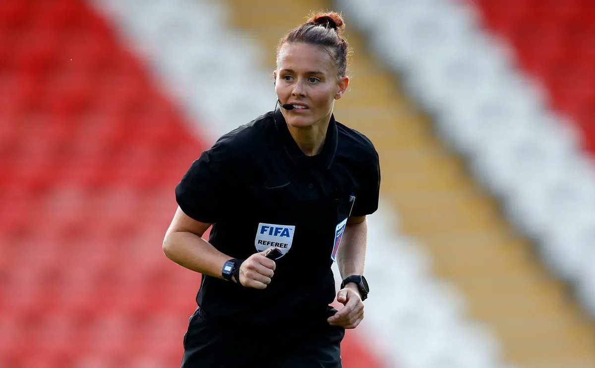 NorthRidingFA's tweet photo. The number of female match officials across #NorthRiding has grown, but we'd love to see more women and girls taking up refereeing. 

Express your interest in joining one of our next FA Referees Courses!

➡️ https://t.co/ruaC1me8aB https://t.co/vozgbe75ka