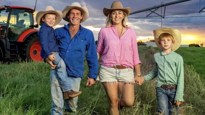 TechNadu's tweet image. Let's see when, where, and how to easily watch #OutbackFarm online from anywhere worldwide, the series preview, cast, release date, episode release schedule, why you need a VPN, and more.
technadu.com/how-to-watch-o…