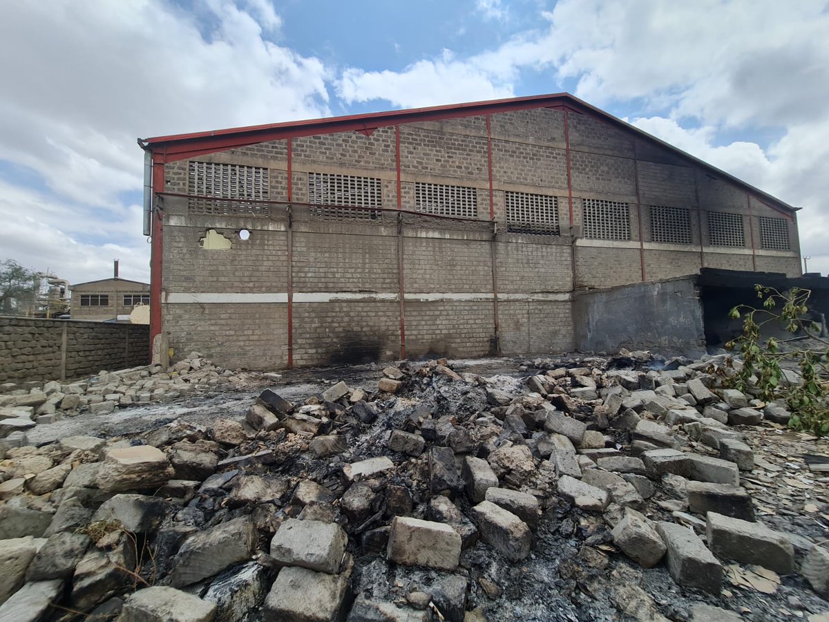 HabuWanjiru's tweet photo. The courts must be a beacon of justice, not a refuge for land grabbers. Let's call for transparency, accountability, and a fair legal system! #Justice4MegvelCartons @CJMarthaKoome @MeeraShah4 @JamesOr65312697 @Tonny_Zucchini @IG_NPS @EACCKenya @cidioti https://t.co/oWD2B3MNcn