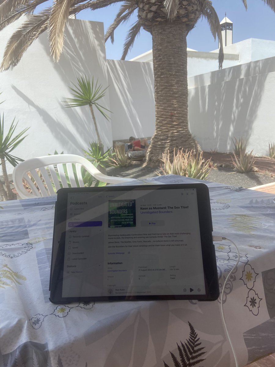 Kudrave100's tweet photo. Live from #Ellsbells 
Diving into the latest pod from the brilliant @ConfessionsPete and @SaucySeventies https://t.co/4N4XHlu0TD