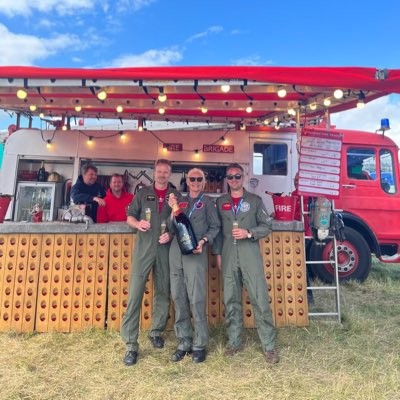 #NewProfilePic #champagnefiretruck #fizzbrigade #champagne #champagnebar #englishsparkling