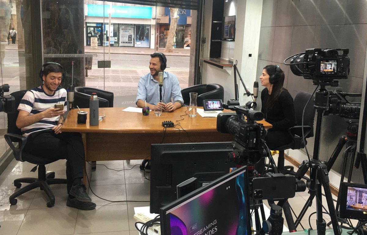 Primer programa de #MVQN , con el <a href="/jmtorrez/">Juan Manuel Torrez</a> , el <a href="/PabloPhilippens/">Pablo Philippens</a> y la <a href="/BarbyDelPopolo/">Bárbara Del Pópolo</a>