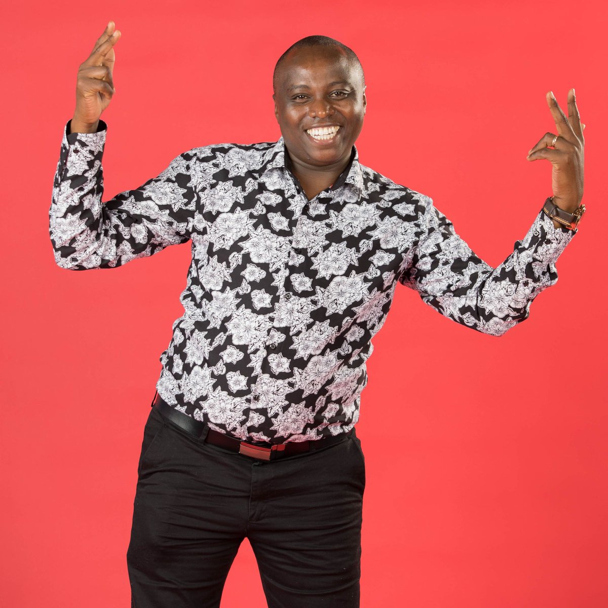 Thaburi 3:5 Niĩ ngomaga na ngoona toro; ngacooka ngokĩra rĩngĩ, tondũ Jehova nĩwe ũndũũragia. Nituthereruke na Referee Mwenyewe . Arahura andu eri.
#Thereruka #InooroFm