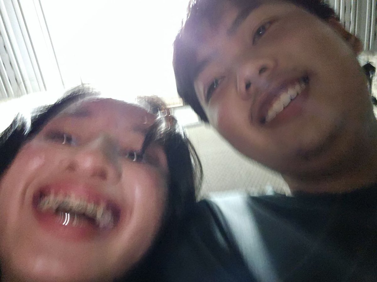 xidnac's tweet photo. Napaka narcissistic mo naman lahat ng love song ginagawa mong tungkol sayo @Kutoy4 eme labyu pashare 24 chicken 🥺 https://t.co/hYsUVSn4ta