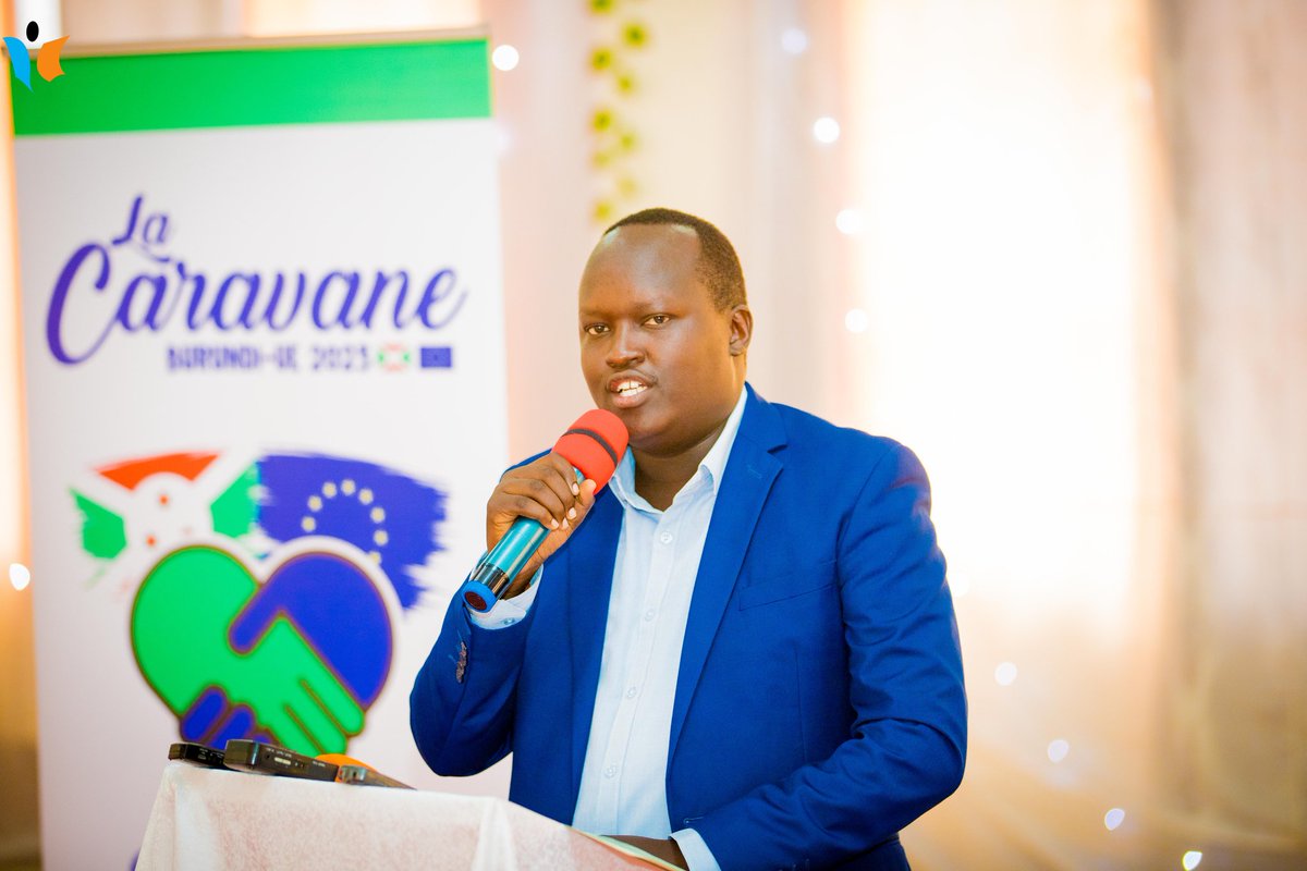 MagazineJimbere's tweet image. 📌 Pour renforcer la qualité du contenu offert, des coachs-animateurs ont été engagés pour guider les visiteurs des espaces #IdeasBox aménagés dans les 3 universités (@UB_Rumuri, @Univ_Ngozi et @UPGBurundi) bénéficiaires du projet sur la mobilité et l'employabilité des #jeunes.