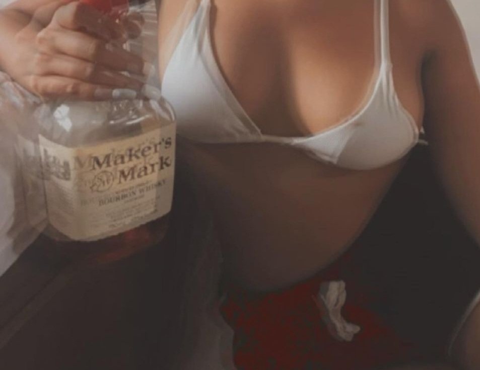NyanikaKap's tweet photo. I just wanna get drunk this evening and destroy a sub's ass and balls.
#femdom #bdsm https://t.co/4zA7ApPYP2