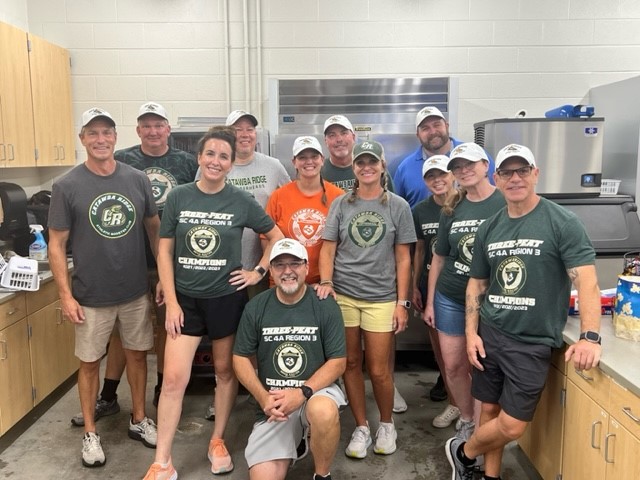 crhs_menssoccer's tweet photo. Thank you to our 13 volunteers that worked concessions at the first football game of the season for our booster club to help support our whole athletic program. #OneCR  

Men's Soccer Parents Absolutely Rock!

@CatawbaRidge
@Catawba_Ridge
@CatawbaClub
#FamilyFirst 
#BeTheWhy https://t.co/X5hRRcSlzc