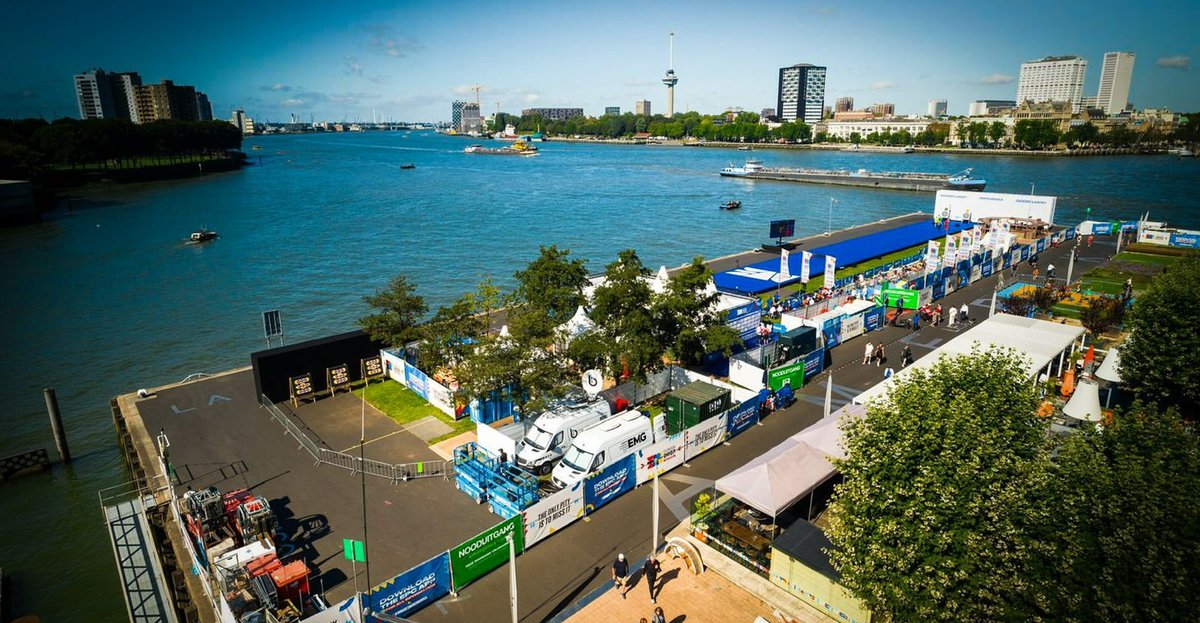 MobileViewpoint's tweet image. Sports, events? For #livestream or #broadcast? Our #MobileViewpoint #bondedcellular  #WirelessCamera links are always a good idea!

@broadcastrental #EMGBlueLabel #EPC2023 #cycling #paracycling #TVcrew #behindthescenes