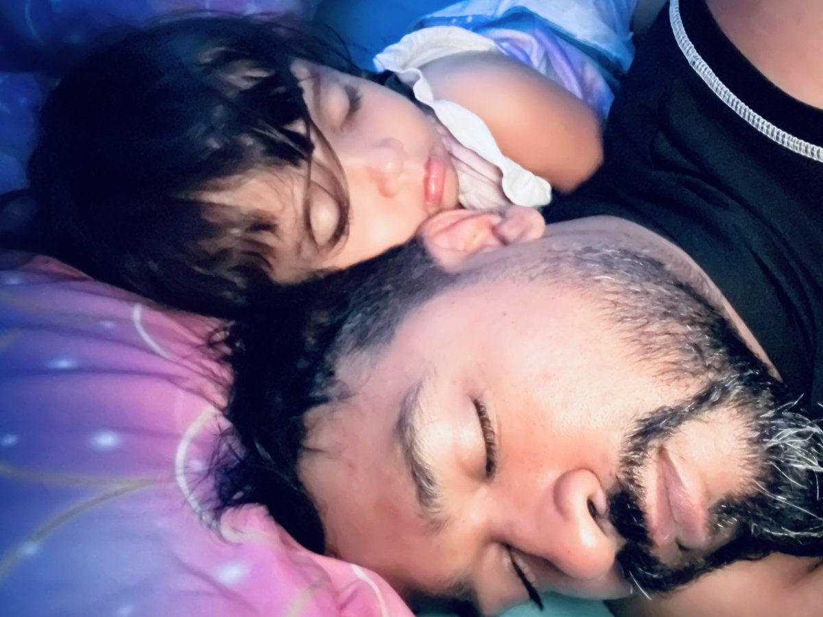 She doesn’t need to go to school, we can stay like this forever ❤️🥰