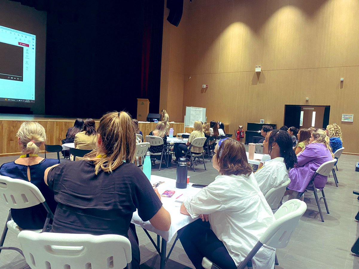 ArborPrimary's tweet image. A great day of #collaboration🤝 and #richdialogue🗣️ here in the @ArborDubai💚 Primary, as we focus on the #newacademicyear🚀 with our #ageappropriate👶🏻👧🏿🧒🏼👦🏻 practices in embedding our ‘world class’ #learningecology♻️📝🌟 for everyone! Our #newbeginnings have begun💥! 🙏🏼🌿🏆