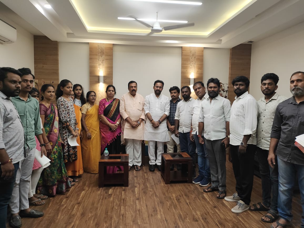 SMRA TRUST (@smra_trust) on Twitter photo SMRATA Trust Extends Educational Support to 9 More Underprivileged Students, Imparts Hope for a Brighter Future
<a href="/AddankiSarat/">Dr. Sarat K Addanki (AyD) - www.smrata.org</a> <a href="/kishanreddybjp/">G Kishan Reddy</a> <a href="/PMOIndia/">PMO India</a> <a href="/AmitShah/">Amit Shah</a> <a href="/narendramodi/">Narendra Modi</a> SMRATA Trust Extends Educational Support to 9 More Underprivileged Students, Imparts Hope for a Brighter Future
<a href="/AddankiSarat/">Dr. Sarat K Addanki (AyD) - www.smrata.org</a> <a href="/kishanreddybjp/">G Kishan Reddy</a> <a href="/PMOIndia/">PMO India</a> <a href="/AmitShah/">Amit Shah</a> <a href="/narendramodi/">Narendra Modi</a>