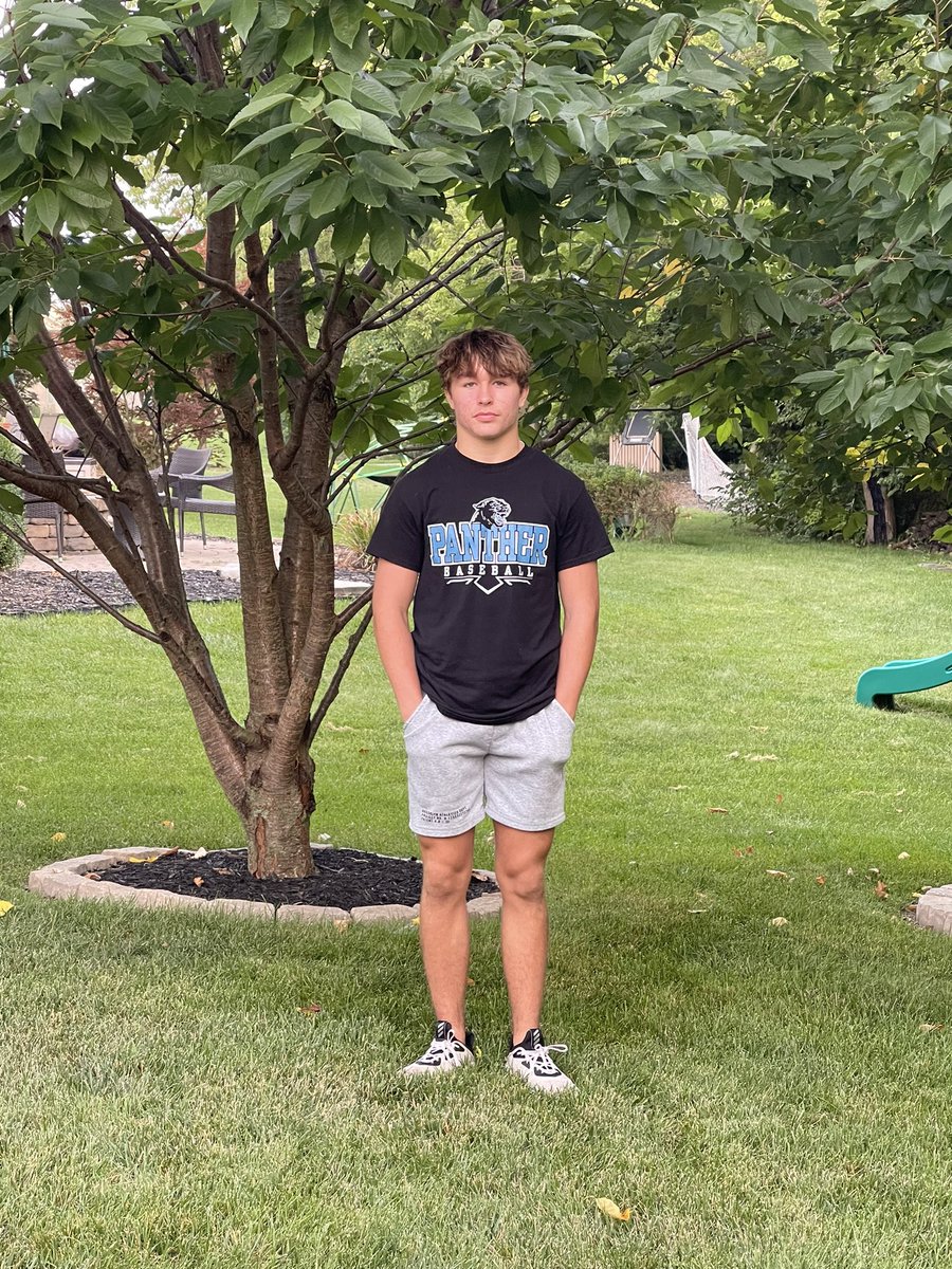 RCove76's tweet photo. First day of school for this Darby sophomore!! #hcsd1 https://t.co/UobrNvFJtF