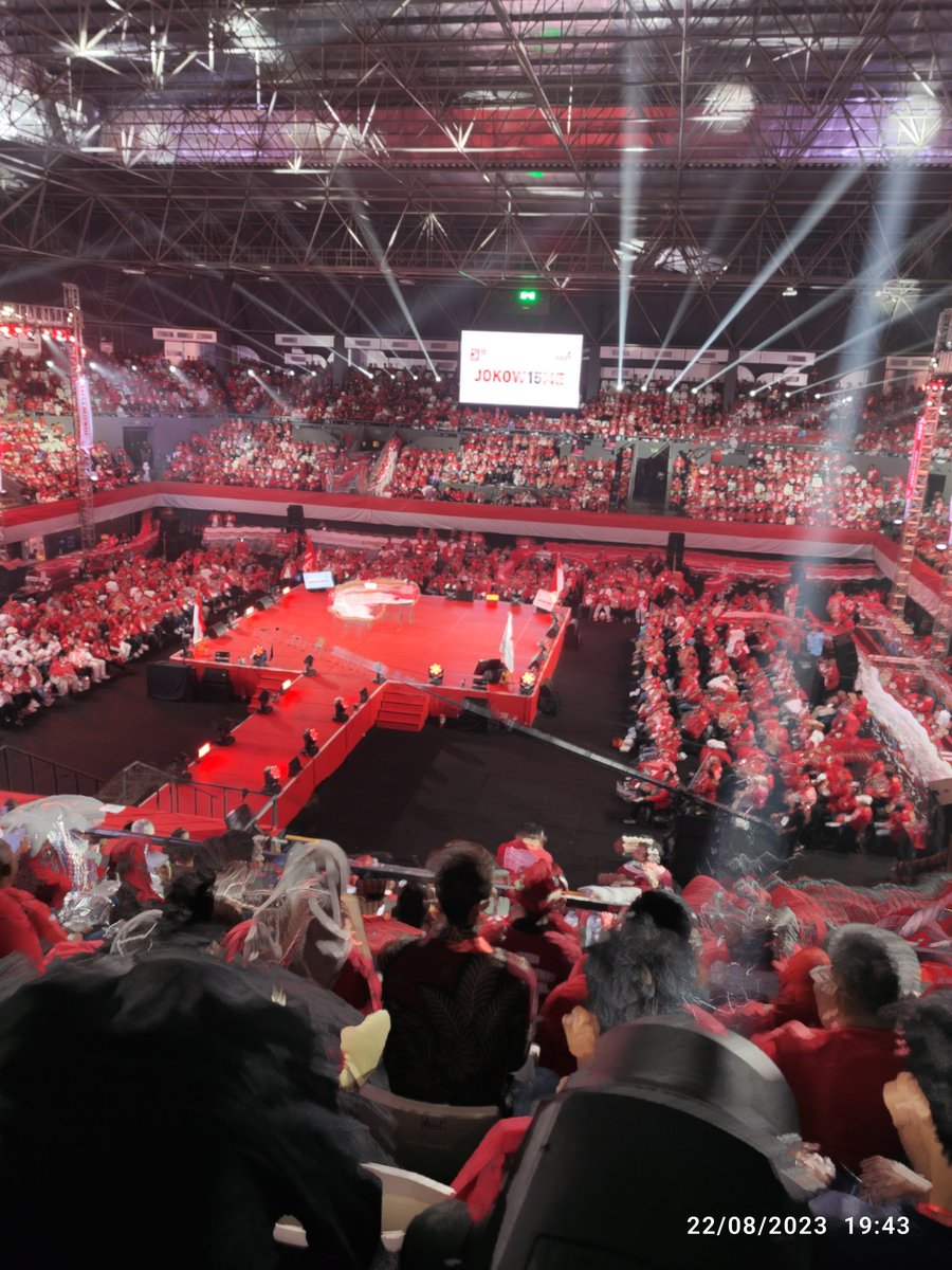 #PSIsiaprebutparlemen