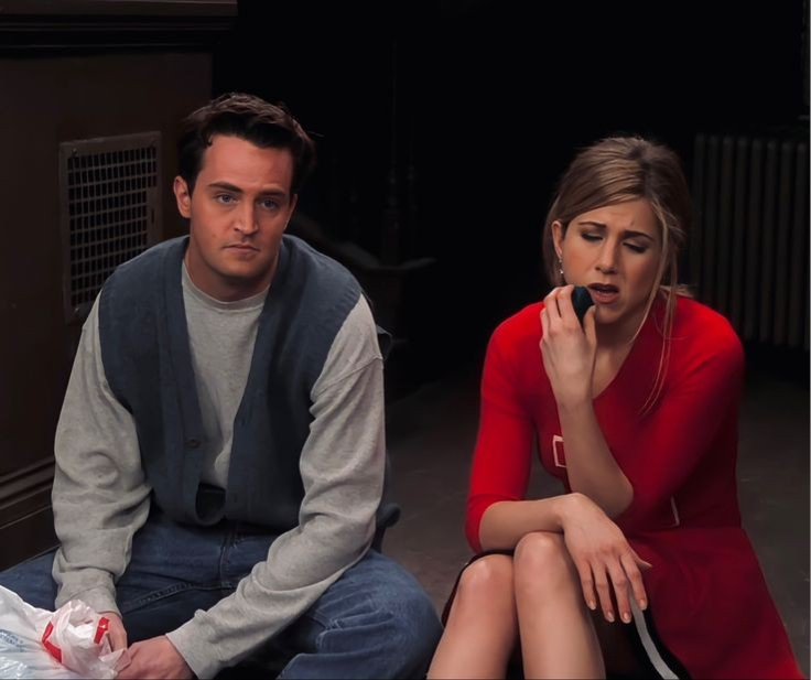 ChandlerBing_12's tweet photo. Tuesday mood: Chandler Bing &amp; Rachel Green https://t.co/sb6U3KNshA