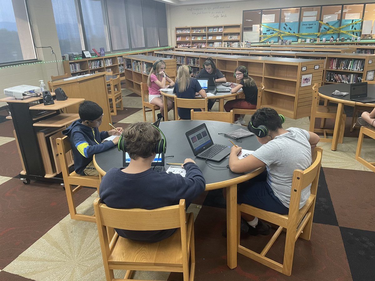 Anna Armstrong tweet media