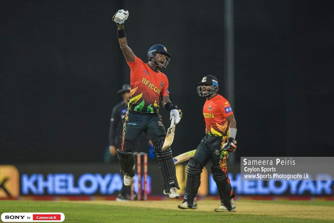 Angelo69Mathews tweet picture