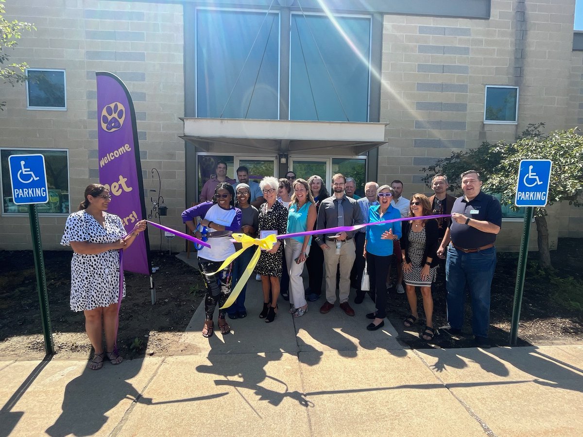 Congratulations to MeowWoof Boutique LLC on their recent Grand Opening / Ribbon Cutting. They specialize in custom pet gifts, services, photography, &amp; grooming. 

Join us in supporting this new chamber member!

#bettertogether #lovethelakes #ribboncutting