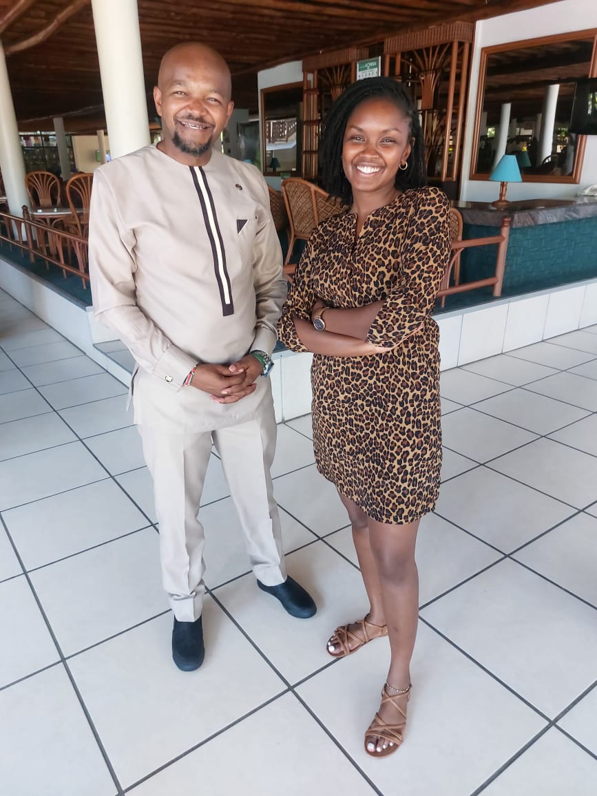KevinOsidoEsq's tweet photo. With @SilantoiSuzanne, CECM Health, Wellness &amp; Nutrition, Nairobi City County Government during the  Health Management Boards Induction Workshop.
@CGW_Kenya @NairobiCityGov @Amref_Worldwide @USAID @FordFoundation @USAIDKenya @MOH_Kenya @KenyaGovernors #EffectiveHealthGovernance https://t.co/5203chiszn