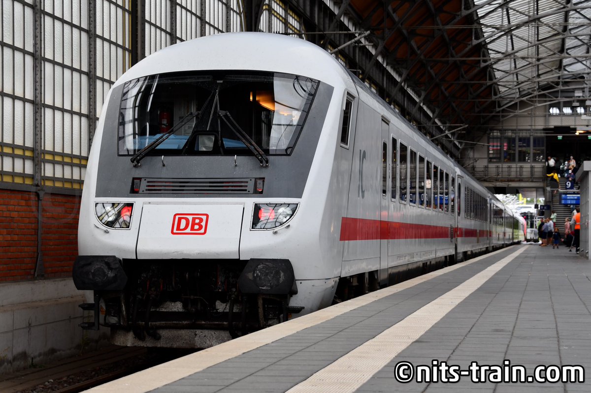 これね、再確認したらIC1で運行されるInterCity全般だってさ、食堂車