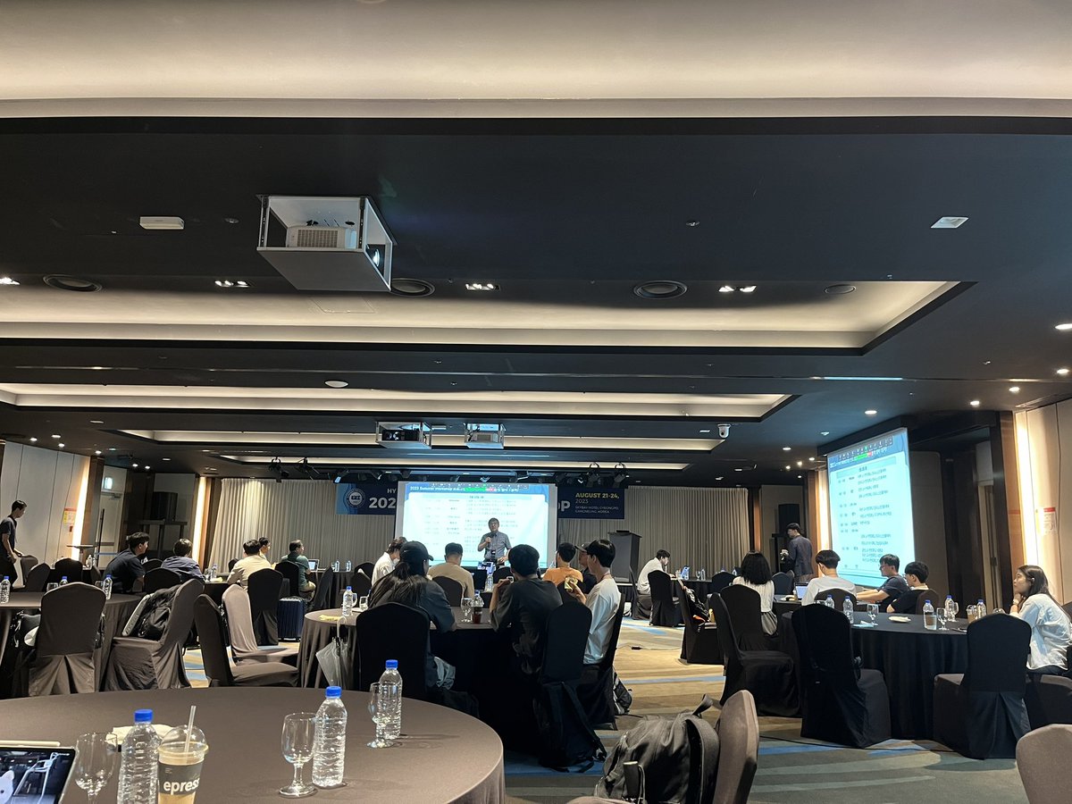 jooyunha's tweet image. With @compcogdev  at HYU center for Computational Social Science 2023 Summer Workshop!