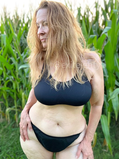 Good morning! https://t.co/9i1i4PGcpk<a href="/tag/booty"class="tags"><span>#booty</span></a><a href="/tag/curves"class="tags"><span>#curves</span></a><a href="/tag/ass"class="tags"><span>#ass</span></a><a href="/tag/granny"class="tags"><span>#granny</span></a><a href="/tag/bigbooty"class="tags"><span>#bigbooty</span></a><a href="/tag/gilf"class="tags"><span>#gilf</span></a><a href="/tag/onlyfans"class="tags"><span>#onlyfans</span></a>