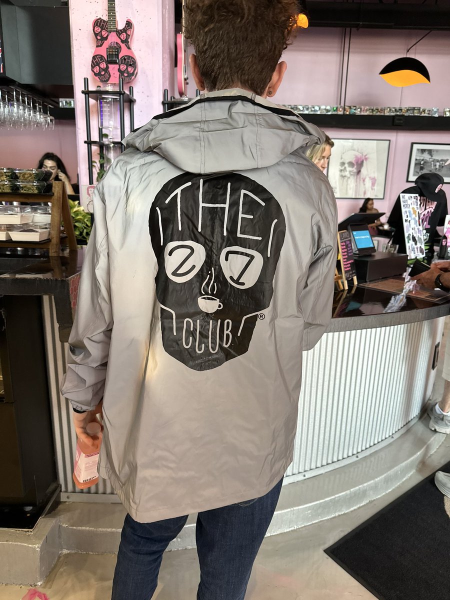 The Gunner tweet media