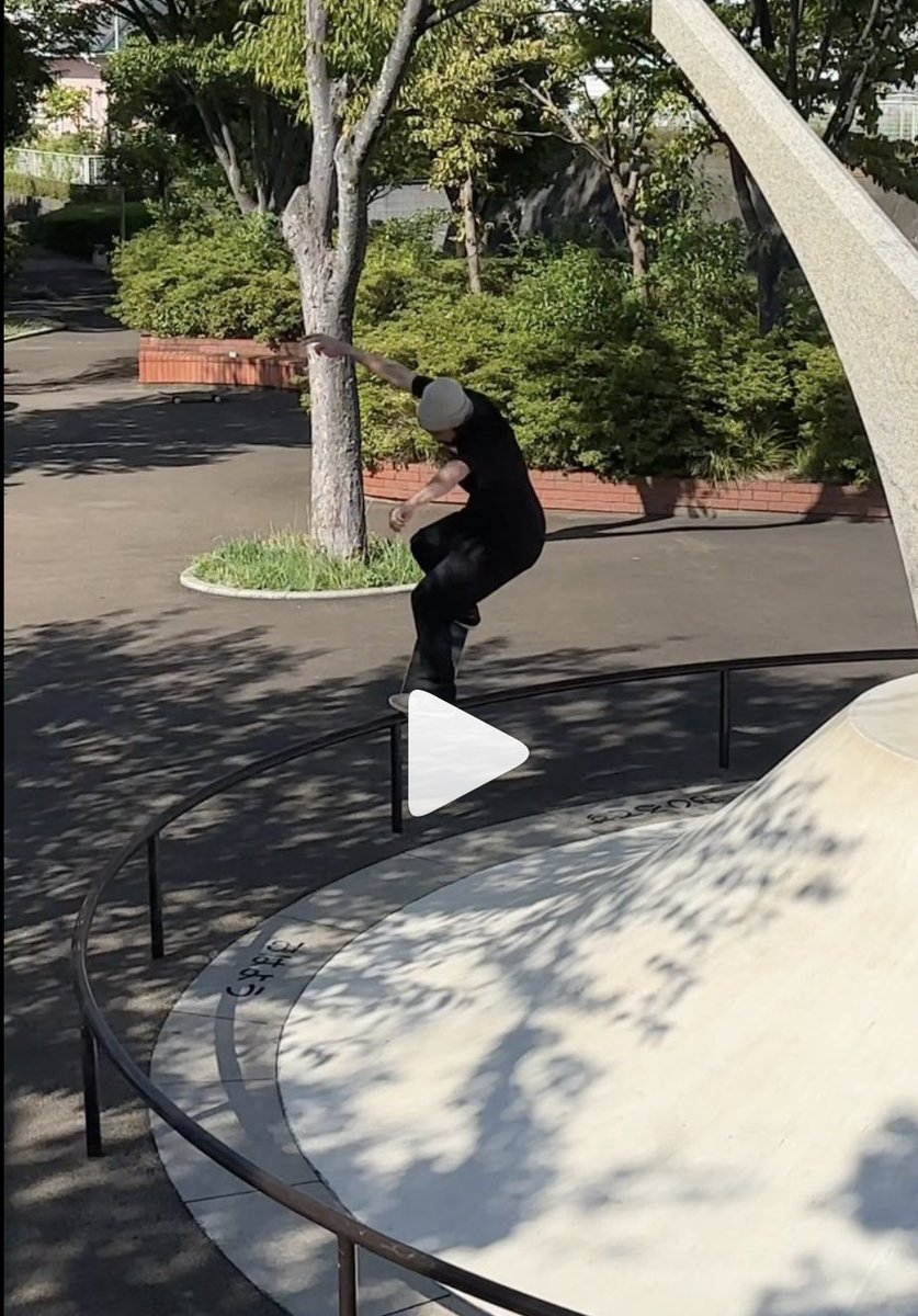 When the skate stopper becomes the spot (video) skateboarding.com/trending-news/…